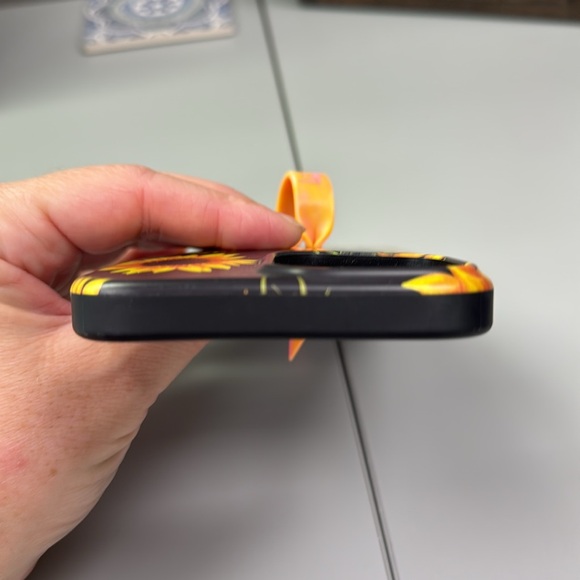 iPhone 13 Pro Max Loopy Case - Picture 5 of 5